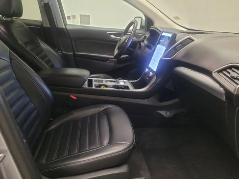 Used 2022 Ford Edge SEL image 21