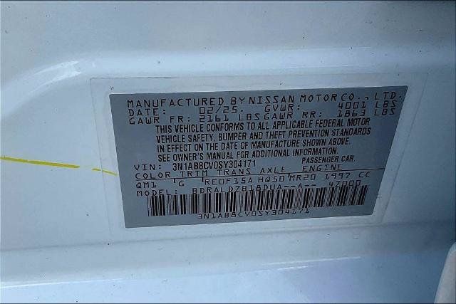 Used 2025 Nissan Sentra SV FWD image 19