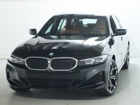 Used 2025 BMW 330i xDrive Sedan AWD/4WD image 3