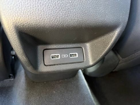 Used 2024 Honda Civic Touring image 9