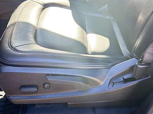 Used 2019 GMC Canyon SLT w/ Driver Alert Package image 20