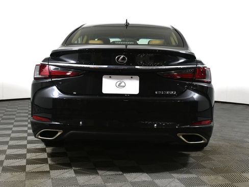 Used 2023 Lexus ES 350 w/ Premium Package FWD image 6