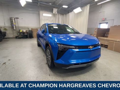 Used 2024 Chevrolet Blazer EV LT AWD/4WD image 3