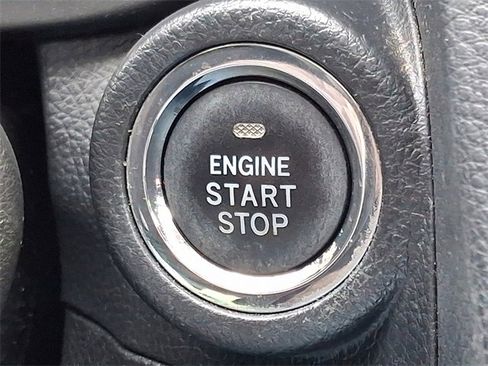 Used 2016 Subaru Crosstrek 2.0i Limited image 23