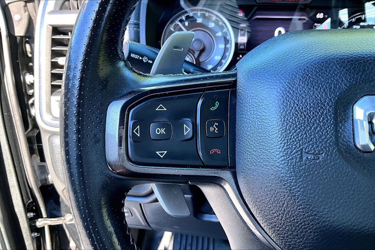 Used 2022 RAM 1500 Laramie AWD/4WD image 28