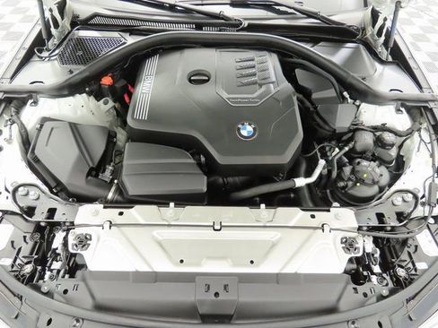 Used 2023 BMW 330i Sedan w/ Driving Assistance Package image 29