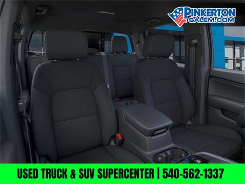 New 2024 Chevrolet Colorado LT w/ LT Convenience Package II image 16