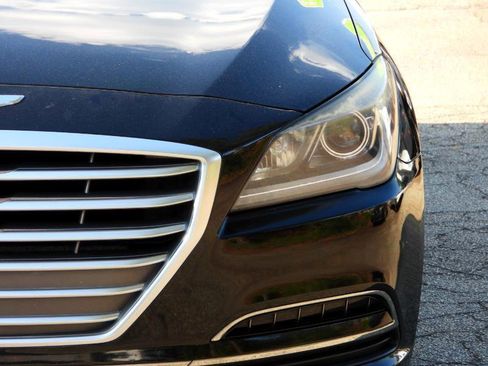 Used 2015 Hyundai Genesis 3.8 image 25