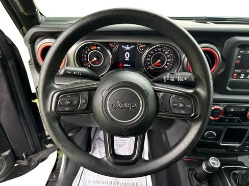 Used 2023 Jeep Wrangler Unlimited Sport AWD/4WD image 15