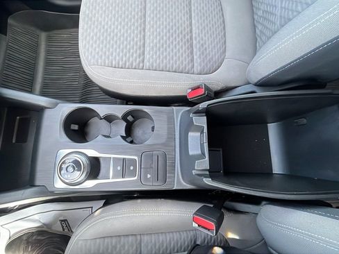 Used 2022 Ford Escape SE w/ Cold Weather Package AWD/4WD image 13