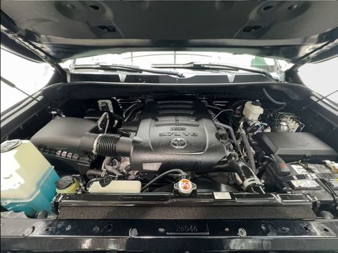 Used 2020 Toyota Tundra SR5 w/ SR5 Leather Package image 16