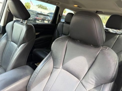 Used 2020 Subaru Ascent Limited w/ Popular Package #3 AWD/4WD image 6