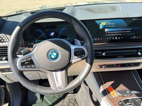 Used 2026 BMW X5 xDrive50e w/ Executive Package AWD/4WD image 13