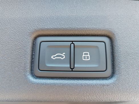 New 2026 Audi Q5 2.0T AWD/4WD image 13
