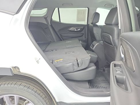 Used 2023 GMC Terrain SLT AWD/4WD image 46
