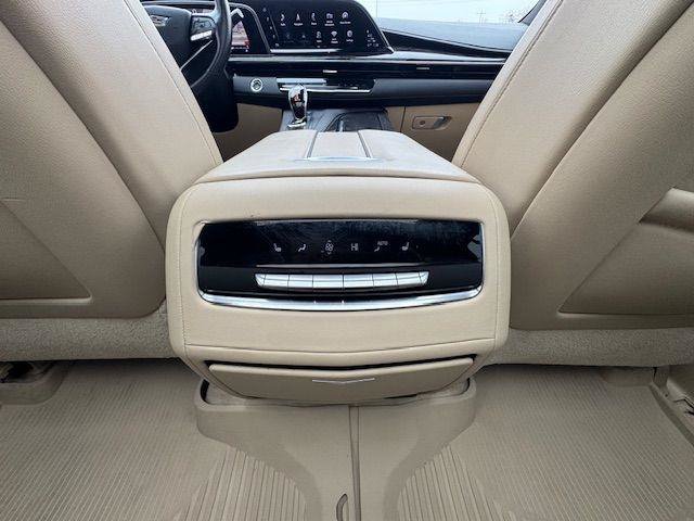 Used 2021 Cadillac Escalade ESV Premium Luxury AWD/4WD image 29