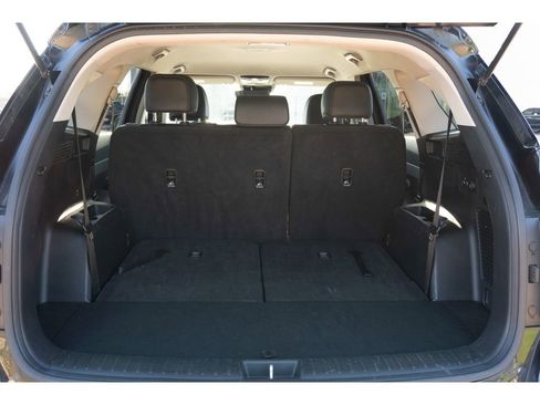 Used 2024 Kia Sorento S image 14