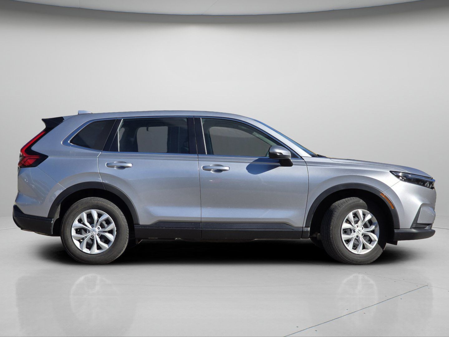 Used 2024 Honda CR-V LX image 23