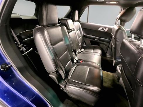 Used 2013 Ford Explorer Limited image 26