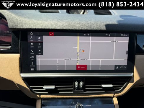 Used 2019 Porsche Cayenne AWD/4WD image 31