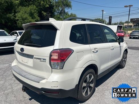 Used 2017 Subaru Forester 2.5i Premium AWD/4WD image 5