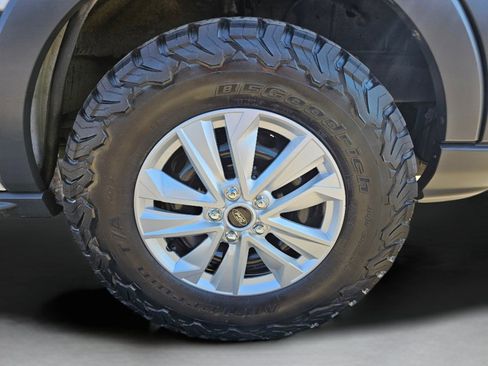 Used 2015 Ford Transit 350 XLT image 25