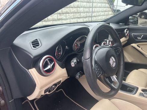 Used 2018 Mercedes-Benz CLA 250 4MATIC image 8