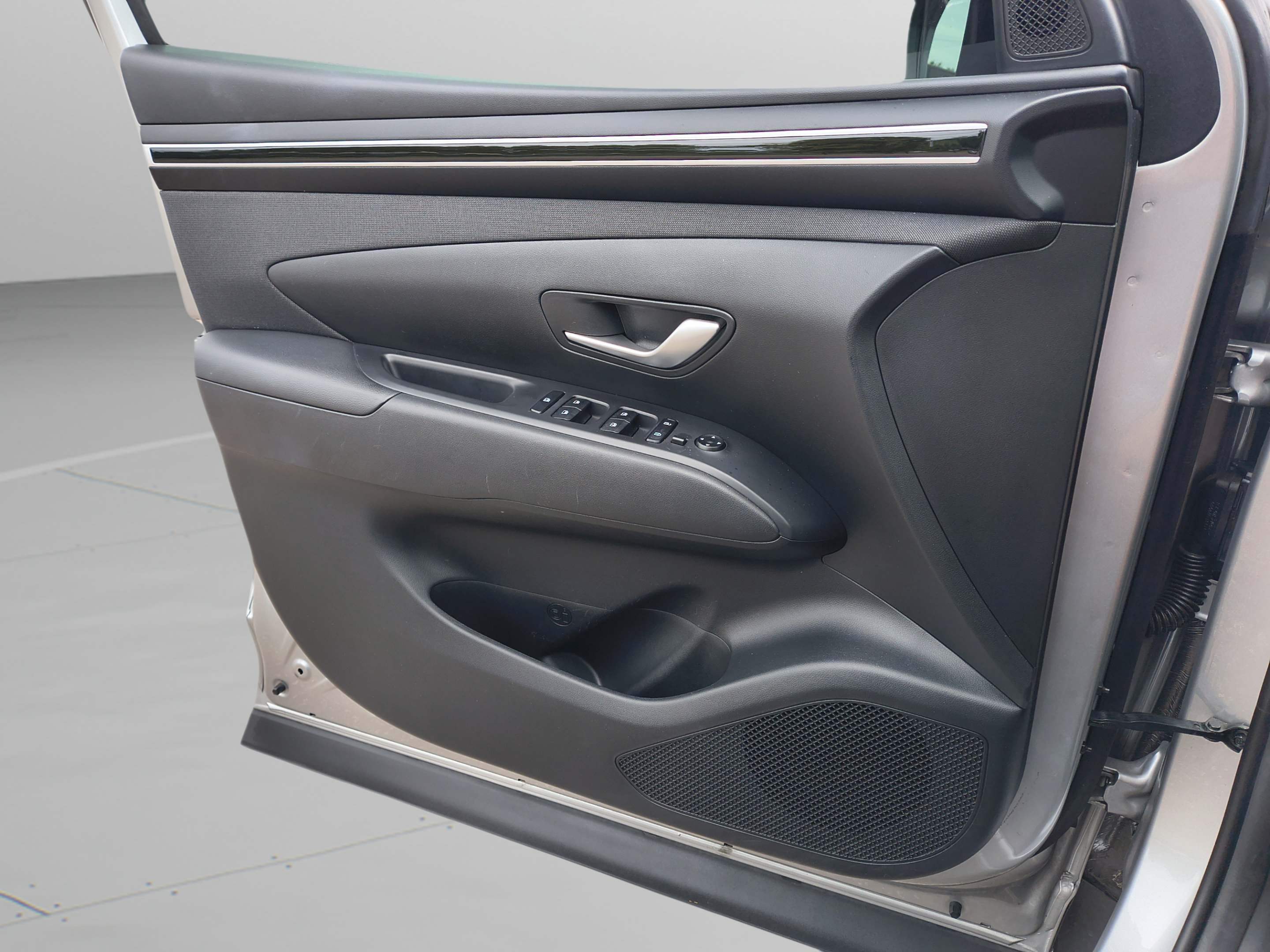 Certified 2023 Hyundai Tucson SEL w/ Convenience Package FWD image 23