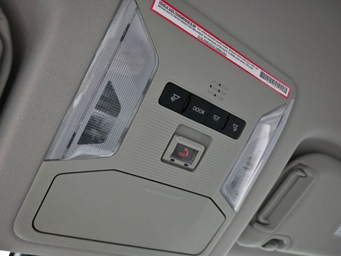 Used 2023 Toyota RAV4 XLE image 20