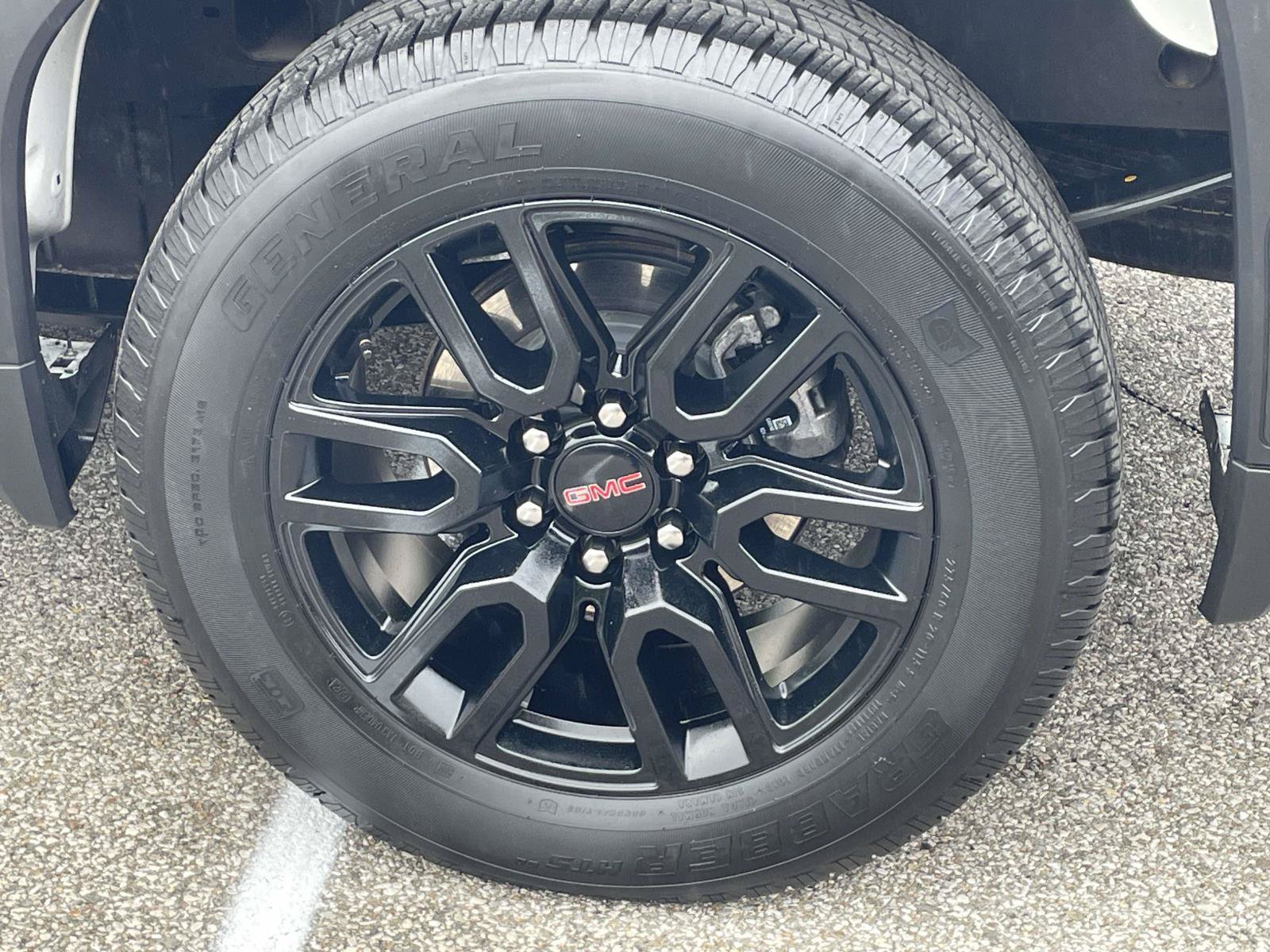 Certified 2025 GMC Sierra 1500 Elevation AWD/4WD image 13
