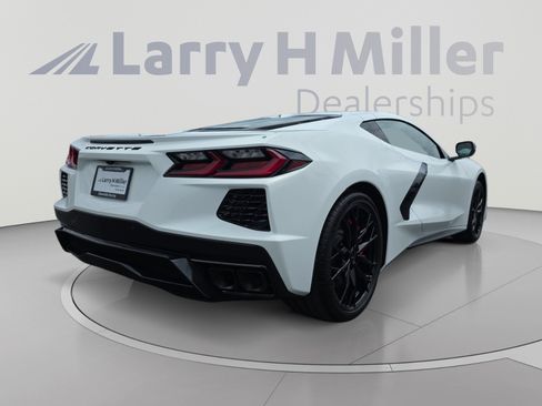 New 2027 Chevrolet Corvette Stingray Coupe w/ Z51 Performance Package RWD image 5