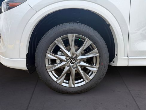 New 2025 MAZDA CX-5 AWD 2.5 S w/ Premium Plus Pkg image 9