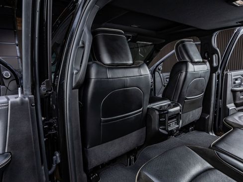 Used 2022 RAM 3500 Laramie image 33