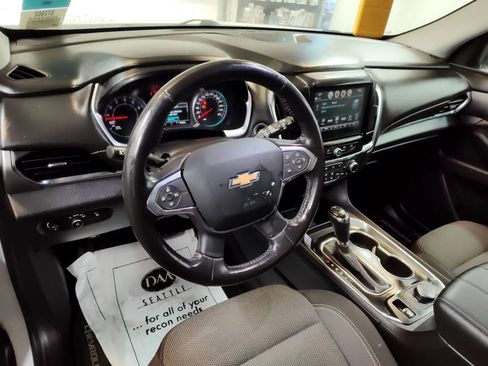 Used 2019 Chevrolet Traverse LT AWD/4WD image 6