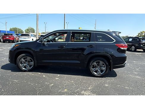 Certified 2019 Toyota Highlander Limited Platinum AWD/4WD image 4