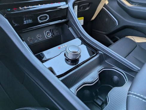 New 2026 Jeep Grand Cherokee Limited image 24