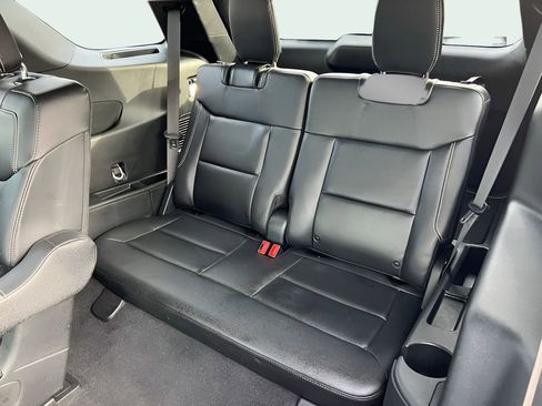 Used 2023 Ford Explorer ST w/ Equipment Group 401A image 12