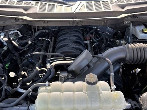 Used 2025 Ford F150 XL w/ Equipment Group 103A High AWD/4WD image 7