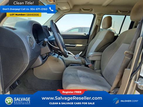 Used 2012 Jeep Patriot Latitude AWD/4WD image 9