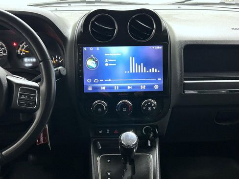 Used 2015 Jeep Patriot High Altitude image 13