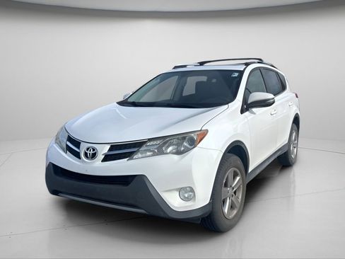 Used 2014 Toyota RAV4 XLE image 9