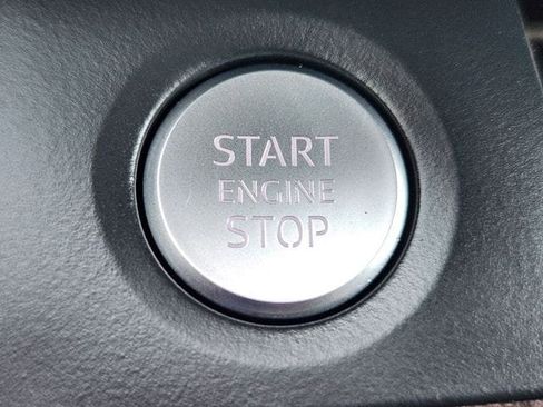 Used 2025 Audi Q5 2.0T Premium Plus w/ Premium Plus Package image 19