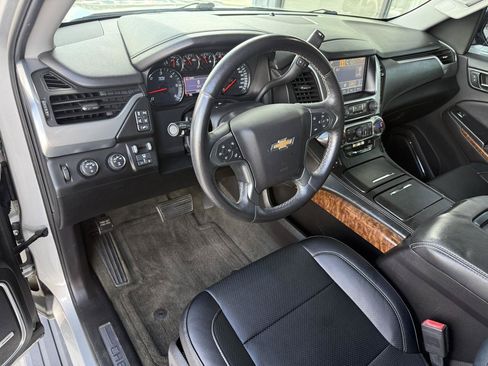 Used 2015 Chevrolet Tahoe LTZ AWD/4WD image 17
