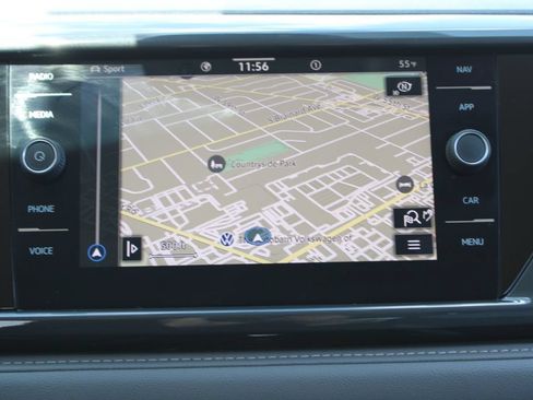 Certified 2022 Volkswagen Taos SEL AWD/4WD image 16