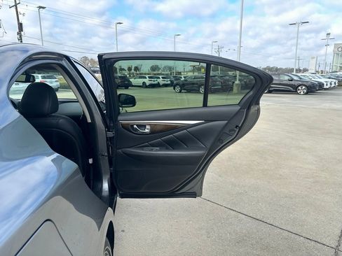 Used 2019 INFINITI Q50 Luxe w/ Cargo Package (L96) image 27