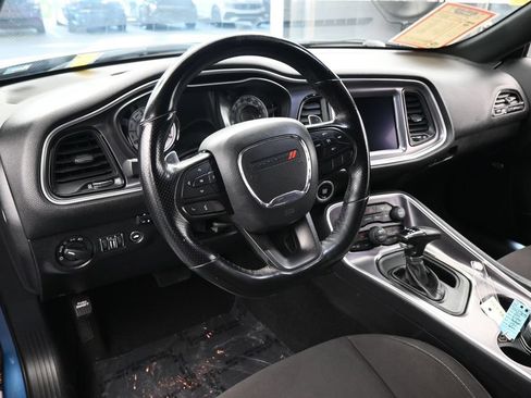 Used 2021 Dodge Challenger R/T Scat Pack RWD image 11