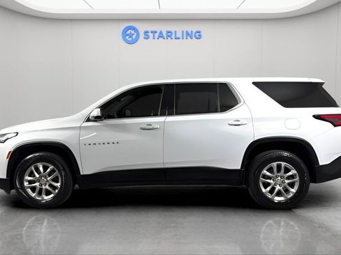 Used 2023 Chevrolet Traverse LS w/ Safety Package image 3