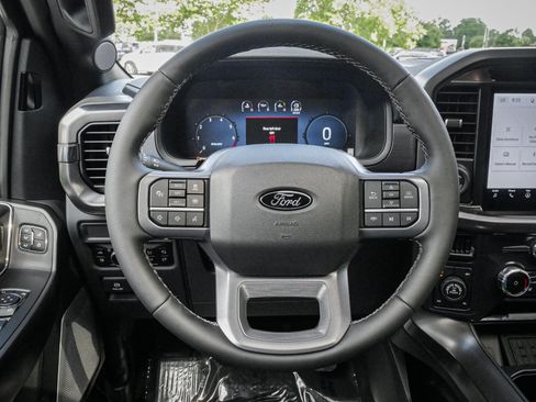 Used 2026 Ford F150 Lariat w/ Equipment Group 502A High AWD/4WD image 18