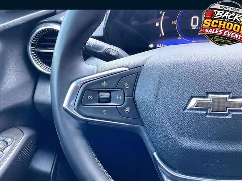 Used 2024 Chevrolet Trax ACTIV w/ Driver Confidence Package FWD image 18