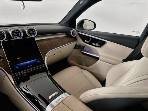 Certified 2026 Mercedes-Benz GLC 300 4MATIC image 26